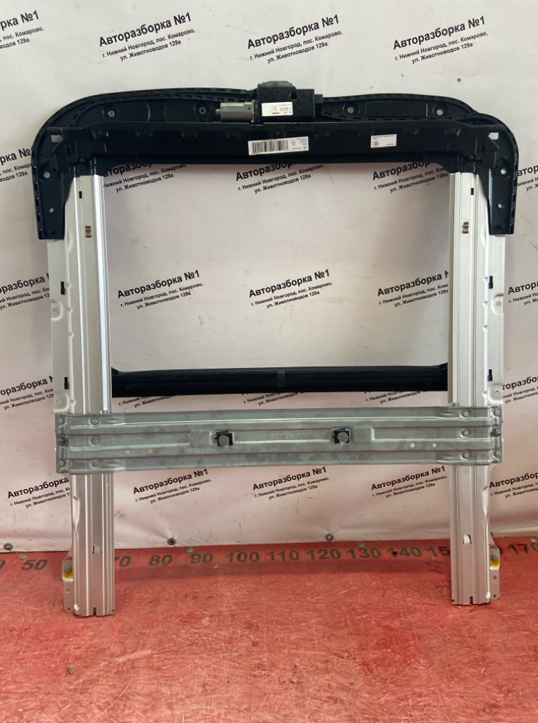 Запчасть механизм люка Mercedes-Benz G-class W463 A4637802500 новая Механизм люка Mercedes-Benz G-class W463 A4637802500 новая