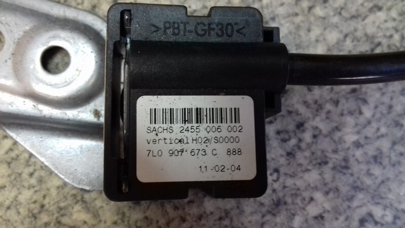 Датчик ускорения Volkswagen Touareg 2004 AXQ 4.2 7L0907673C Б/У