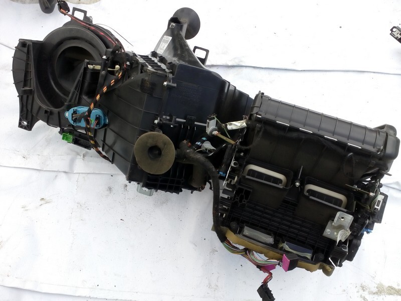 Корпус отопителя (печка) Volkswagen Touareg 2004 AXQ 4.2 7L0820005BC Б/У