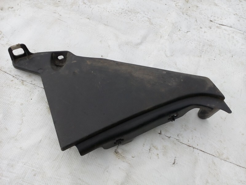 Накладка стойки наружная передняя Toyota Land Cruiser 200 2008 1VDFTV 6211260240 Б/У