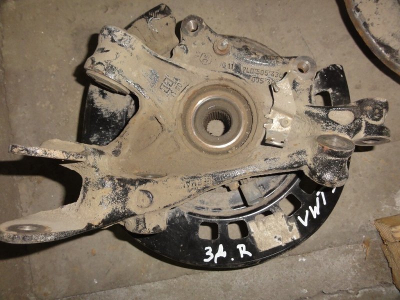Кулак поворотный задний правый Volkswagen Touareg 2008 1 7L0505436B Б/У