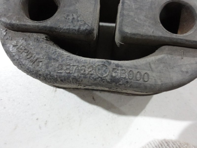 Резинка подвеса глушителя (подушка) KIA Sportage 3 G4KD