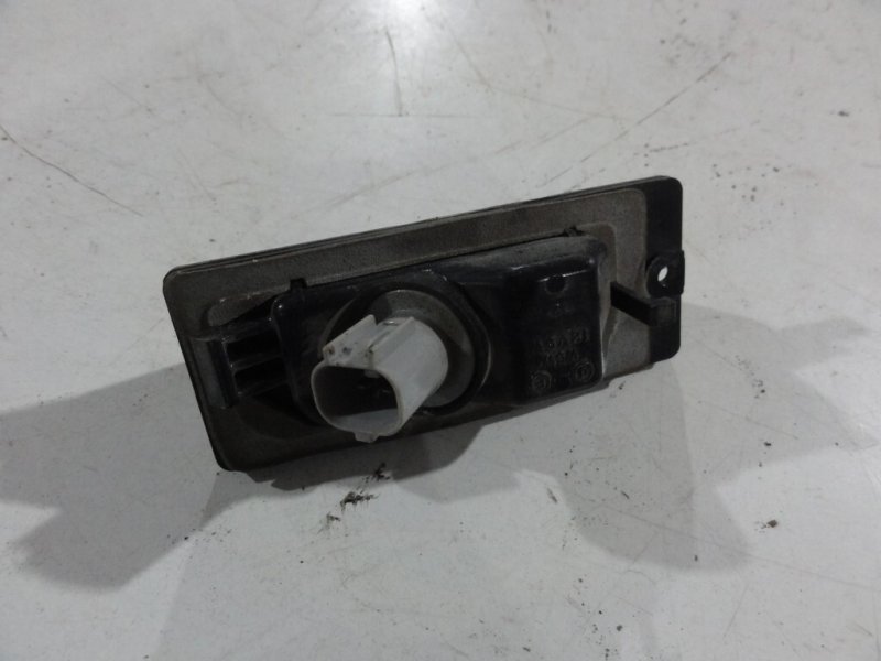 Подсветка номера Lancer 2004 CS9 4G18