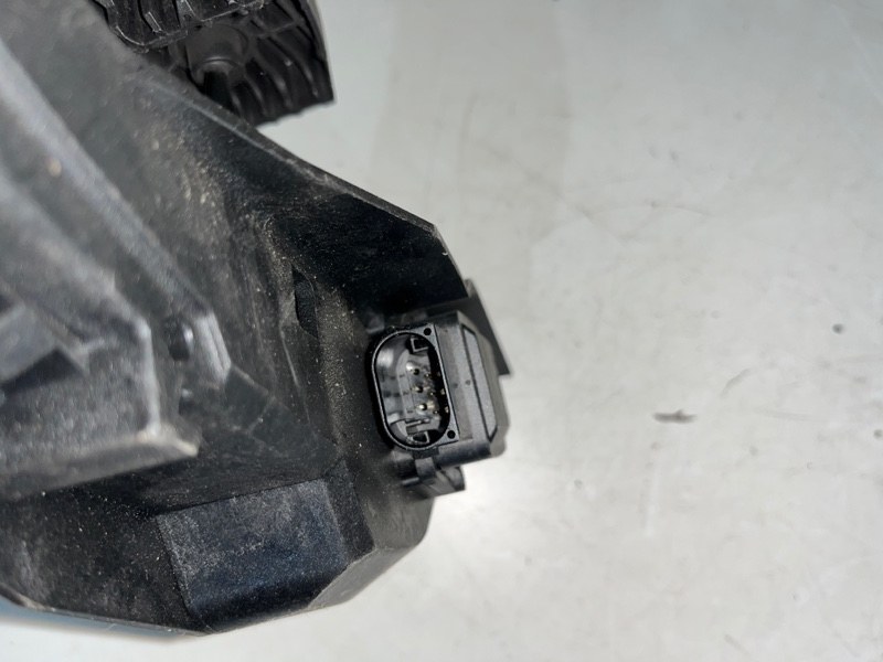 Педаль газа Mini cooper