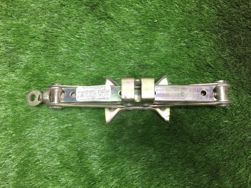Домкрат Geely MK MR479QA Б/У