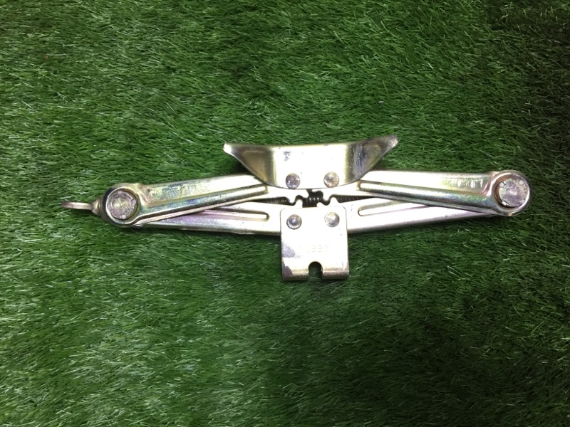 Домкрат Geely MK MR479QA