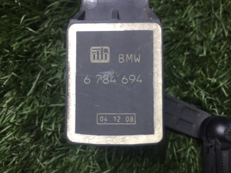 Датчик дорожного просвета передний 3 2009 E90/E91 N46B20