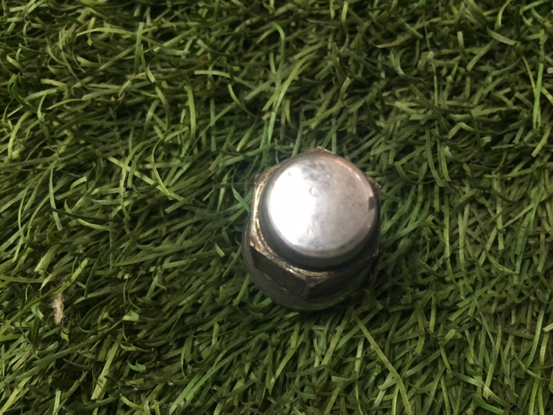 Гайка колесная Mazda 3 BK Z6 652169