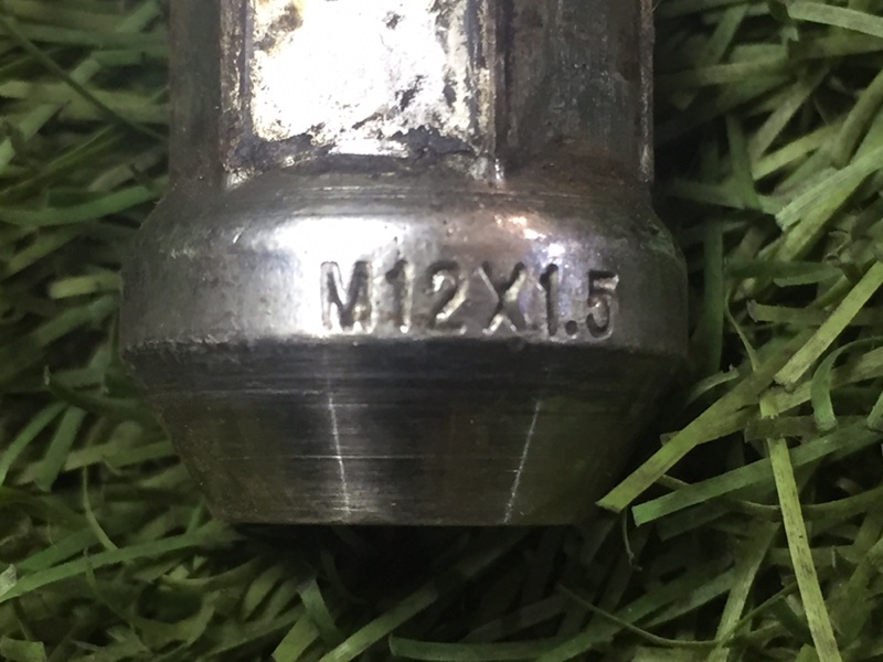 Гайка колесная 3 2007 BK Z6 652169