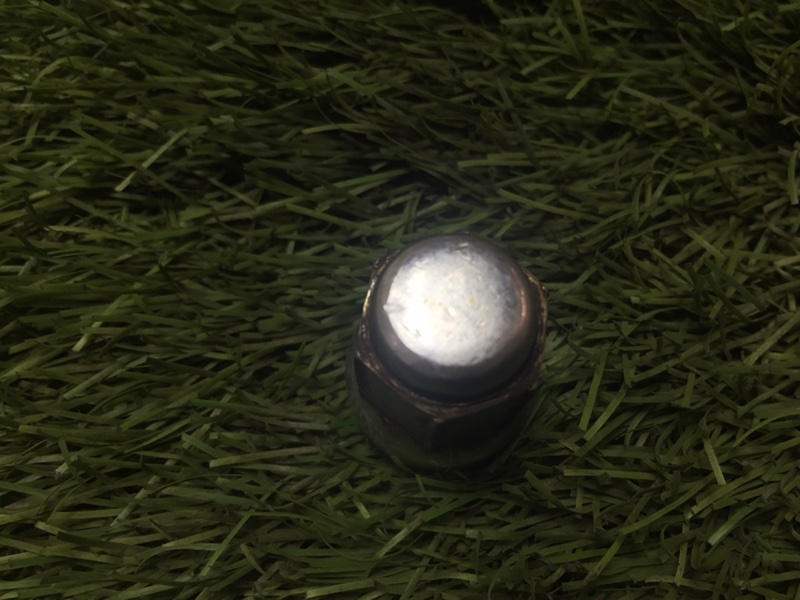 Гайка колесная Mazda 3 BK Z6 652169