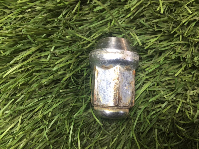 Гайка колесная 3 2007 BK Z6 652169