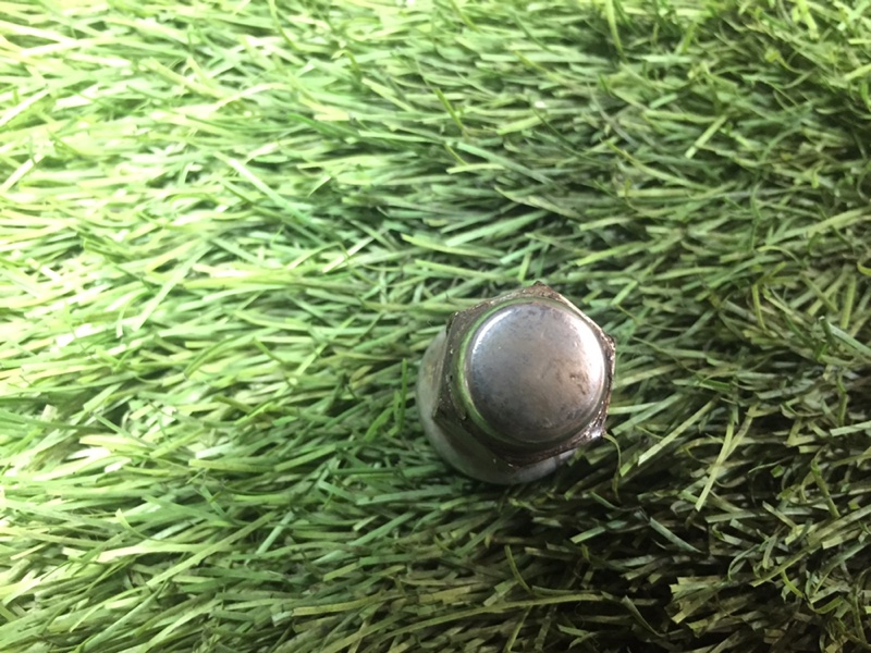 Гайка колесная Mazda 3 BK Z6 652169