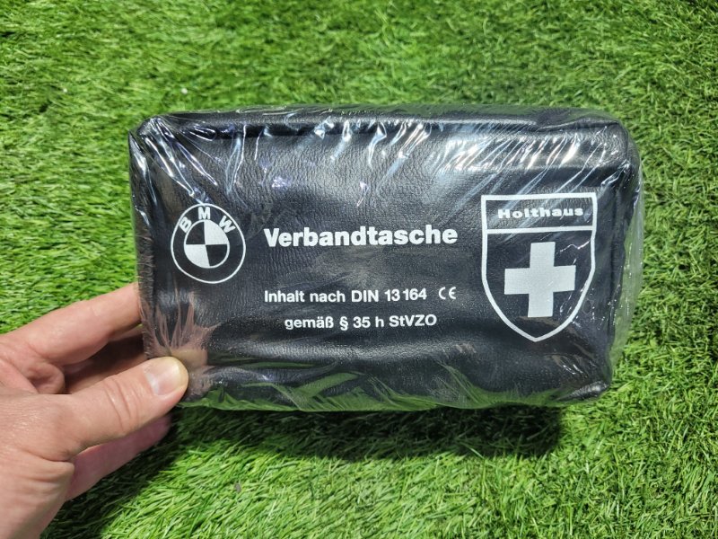 Аптечка 7 2001 E38 M62B44TU