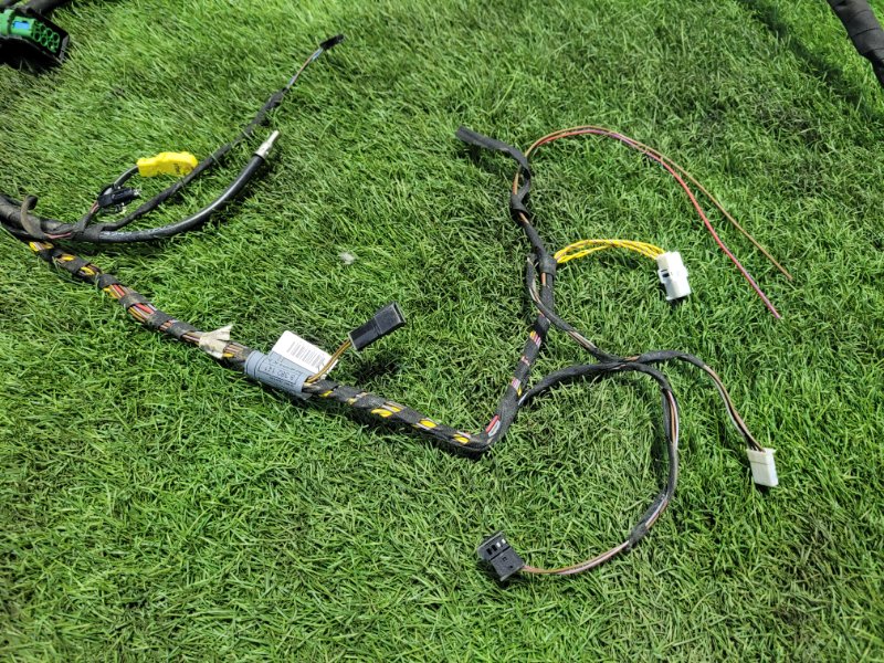 Проводка двери задняя правая 7 2001 E38 M62B44TU