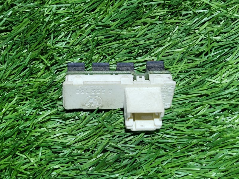 Кнопка памяти сиденья 7 2001 E38 M62B44TU