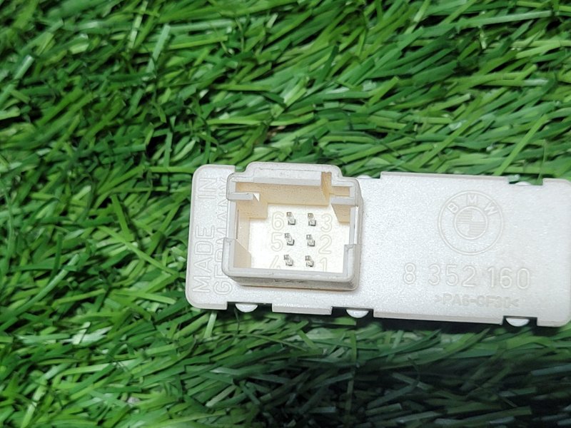 Кнопка памяти сиденья BMW 7 E38 M62B44TU