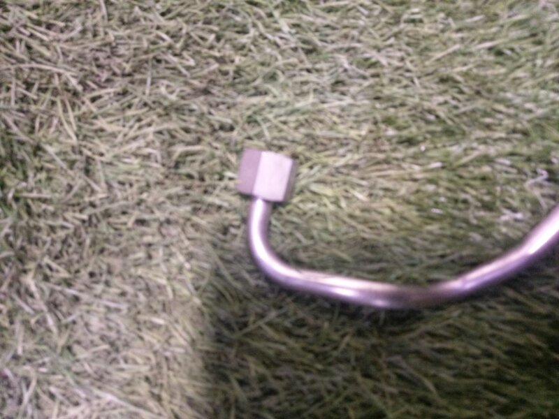 Трубка топливная X5 2012 E70 N55B30A