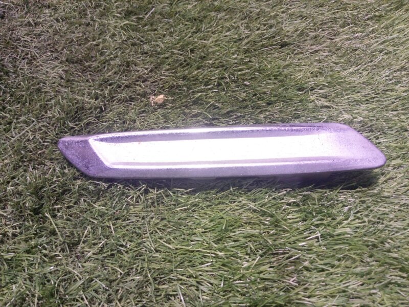 Накладка крыла передняя левая BMW 5 2012 F10/F11 N47D20 51137336645 контрактная