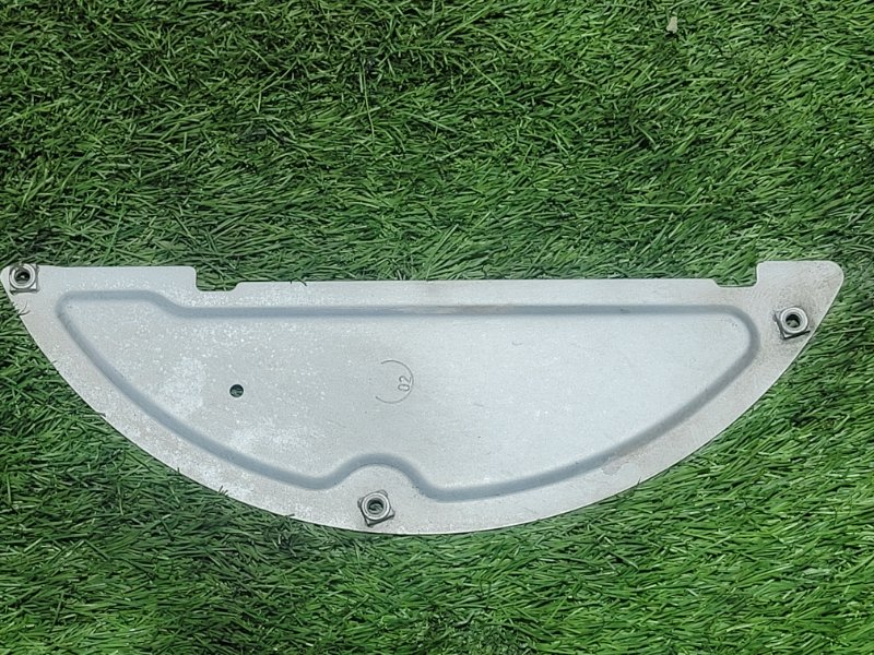 Крышка двигателя 3 2003 E46 N42B20AB