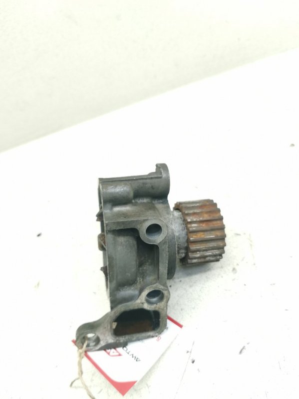 Помпа Mazda Bongo SK22L R2 Помпа Mazda Bongo SK22L R2