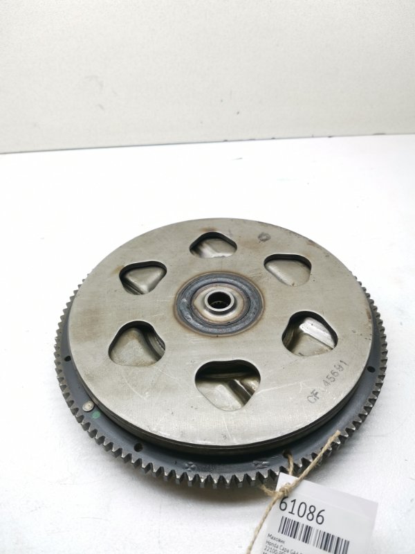 Маховик Honda Capa GA4 D13B Маховик Honda Capa GA4 D13B