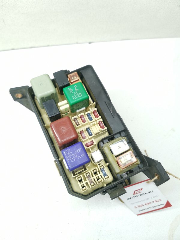 Блок предохранителей Toyota Toyota Corolla Spacio AE111 4AFE