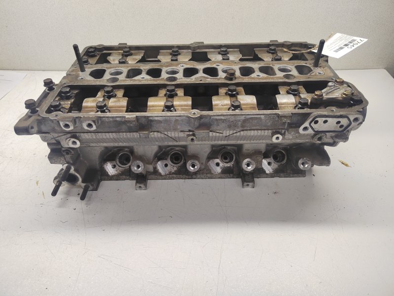 Головка блока цилиндров Mitsubishi Chariot Grandis N84W 4G64