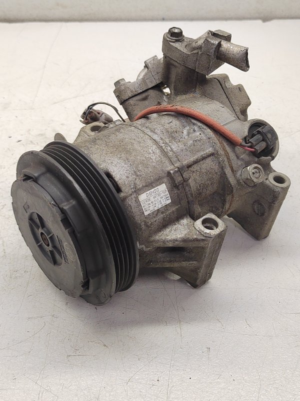 Компрессор кондиционера. Toyota Belta NCP96 1NZFE