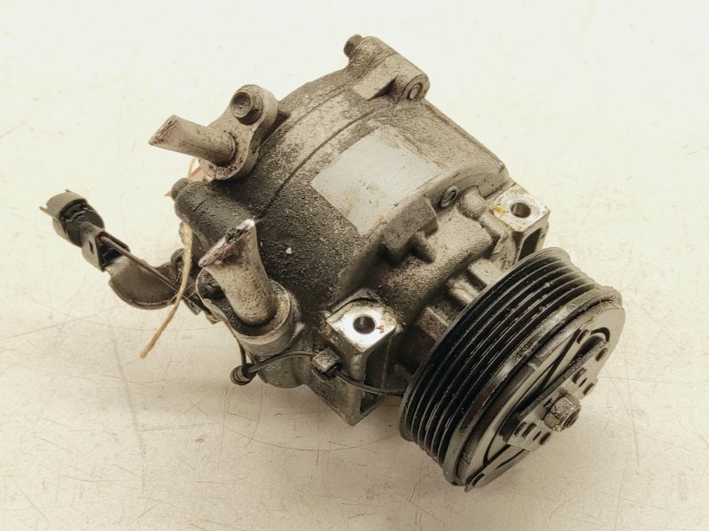Компрессор кондиционера. Mitsubishi Delica CV5W 4B12