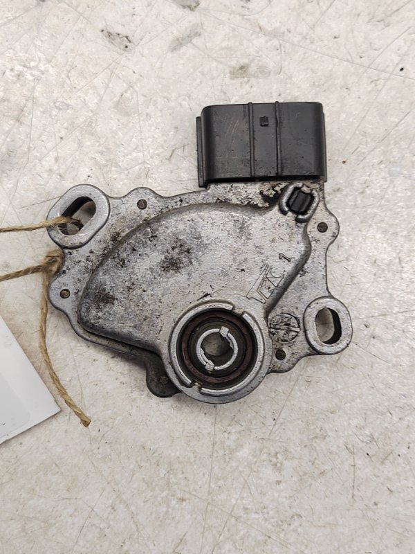 Датчик положения селектора акпп Honda Civic EN2 D15B