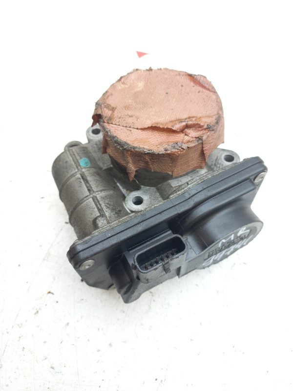 Заслонка дроссельная Nissan Serena C26 MR20DD