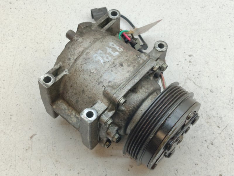 Компрессор кондиционера. Honda Fit GD1 L13A