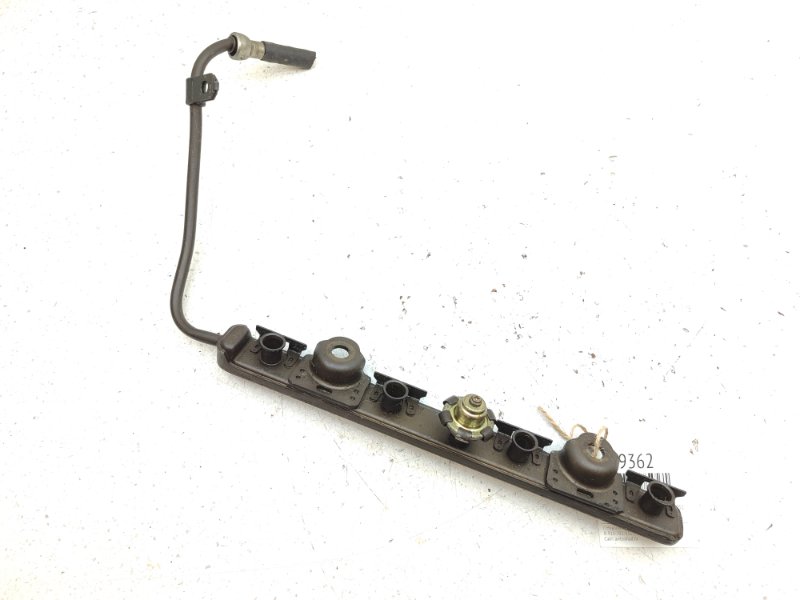 Рейка топливная Toyota Probox NCP50V 1NZFE