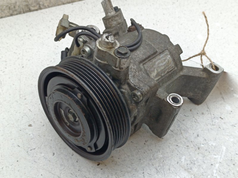 Компрессор кондиционера. Toyota Rush J200E 3SZVE