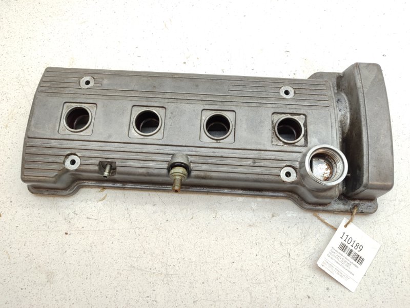 Крышка головки блока цилиндров Toyota Corolla AE100 5AFE