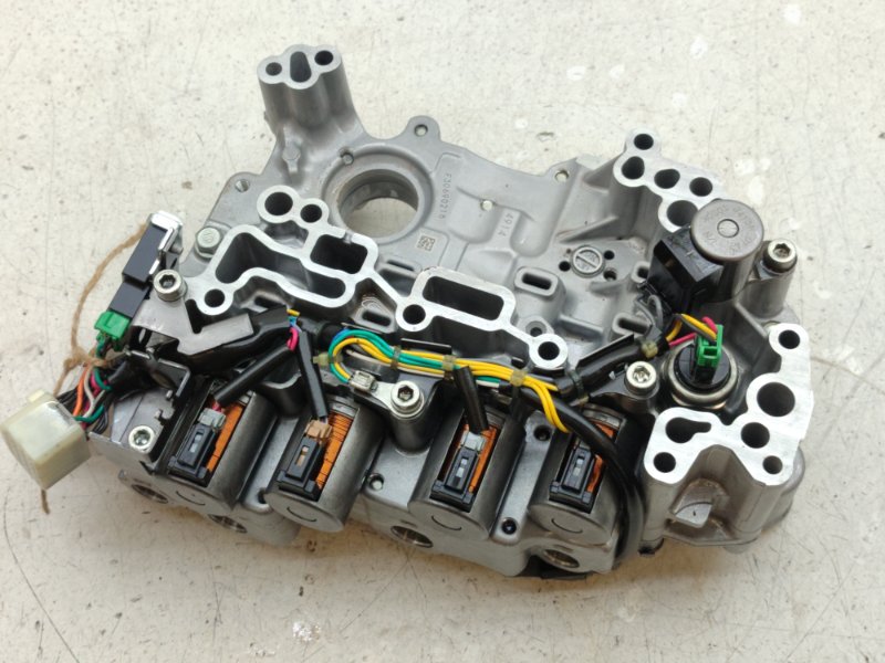Гидроблок акпп Nissan Juke F15E HR16DE