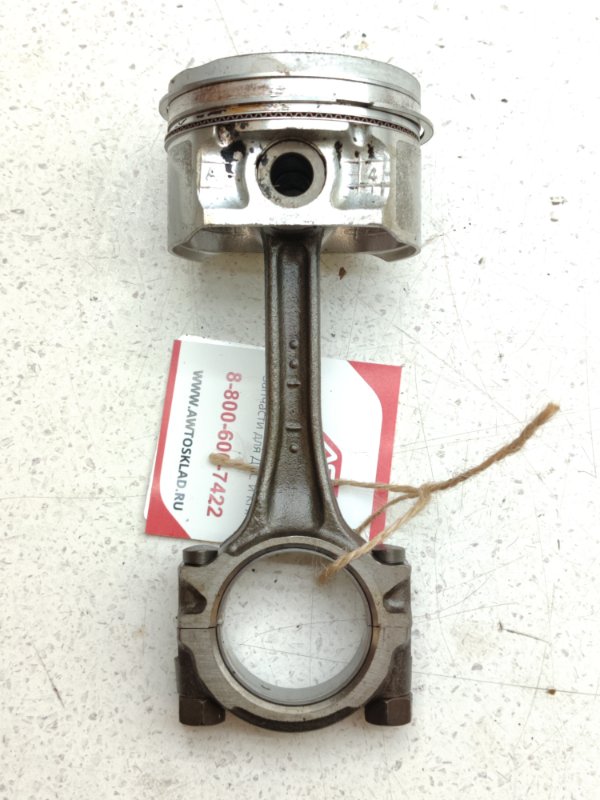 Поршень с шатуном Nissan March AK12 CR12DE