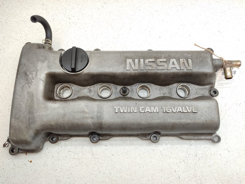 Крышка головки блока цилиндров Nissan Primera HNP10 SR20DE