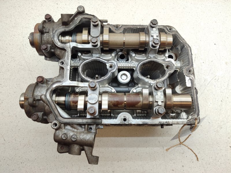 Головка блока цилиндров Subaru Forester SG5 EJ204 правая