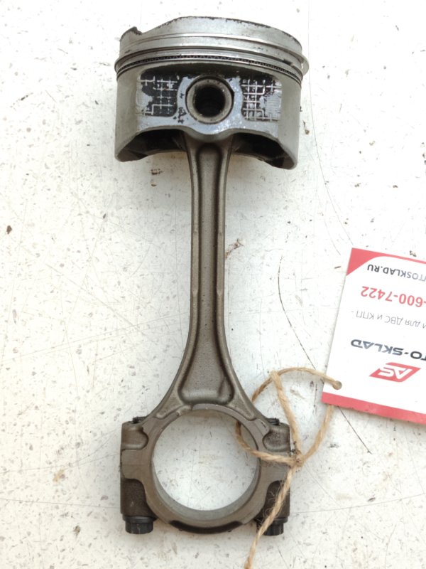 Поршень с шатуном Toyota Allex NZE121 1NZFE