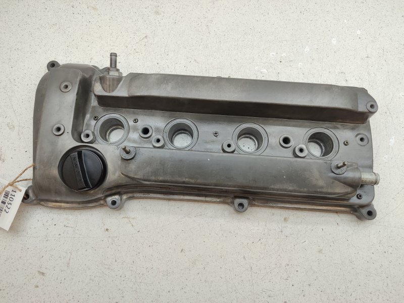 Крышка головки блока цилиндров Toyota Rav4 ACA38 2AZFE