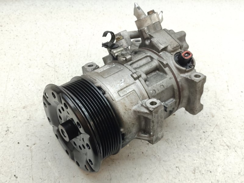 Компрессор кондиционера. Toyota Rav4 ACA30L 1AZFE