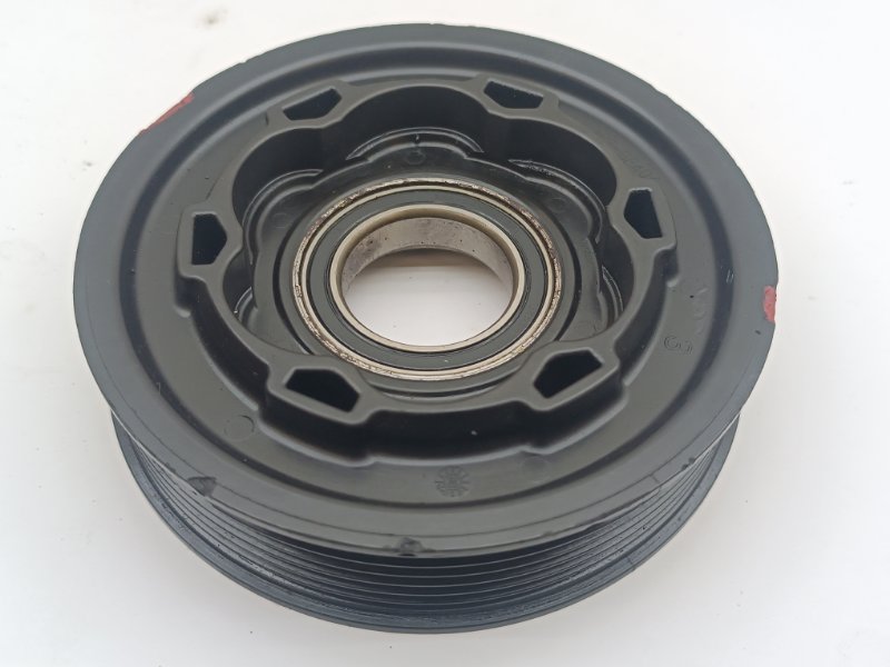 Шкив компрессора кондиционера Toyota Allion AZT240 1AZFSE