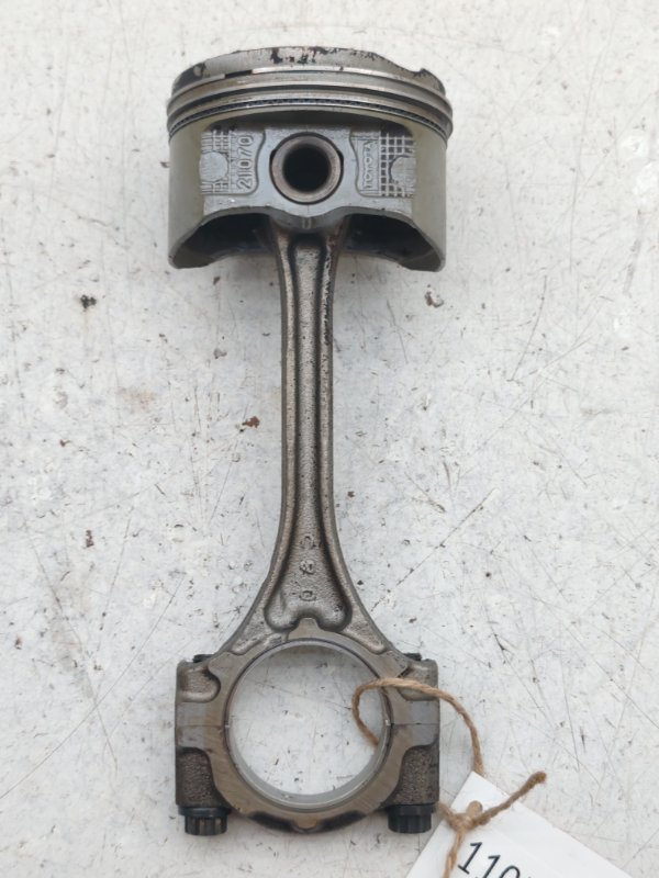 Поршень с шатуном Toyota Probox NCP50V 1NZFE