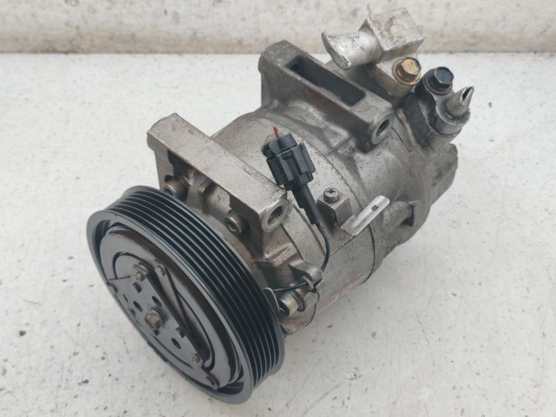 Компрессор кондиционера. Nissan Cefiro A33 VQ20DE