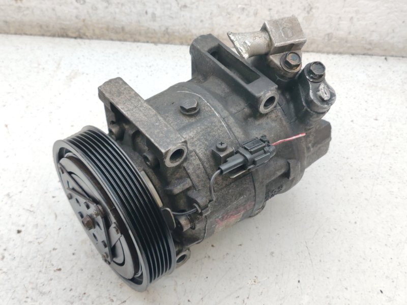Компрессор кондиционера. Nissan Cefiro A33 VQ20DE