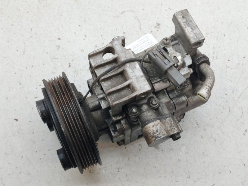 Компрессор кондиционера. Mazda Mazda3 BK LF-DE