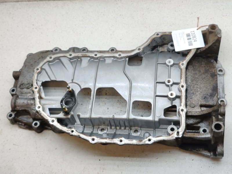 Поддон Toyota Hiace TRH102 1TRFE