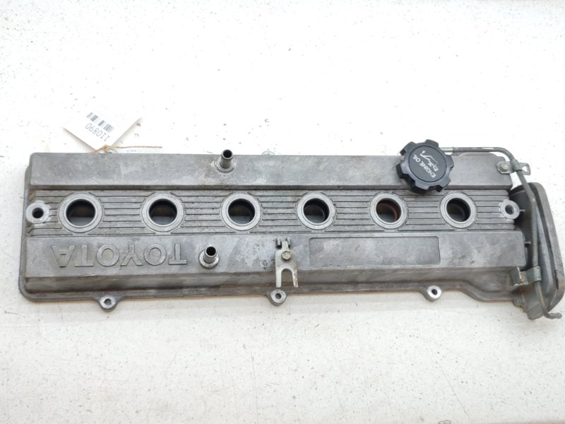 Крышка головки блока цилиндров Toyota Chaser GX90 1GFE