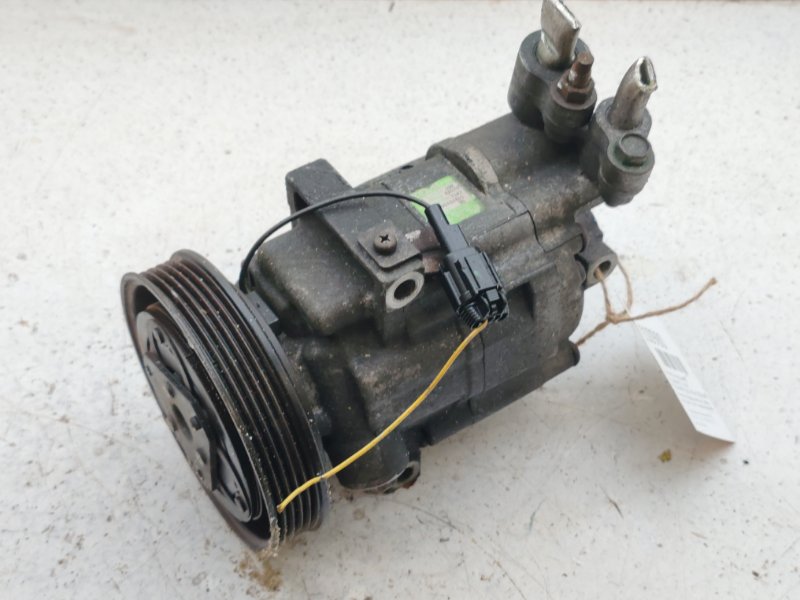 Компрессор кондиционера. Nissan Note E11 CR14DE